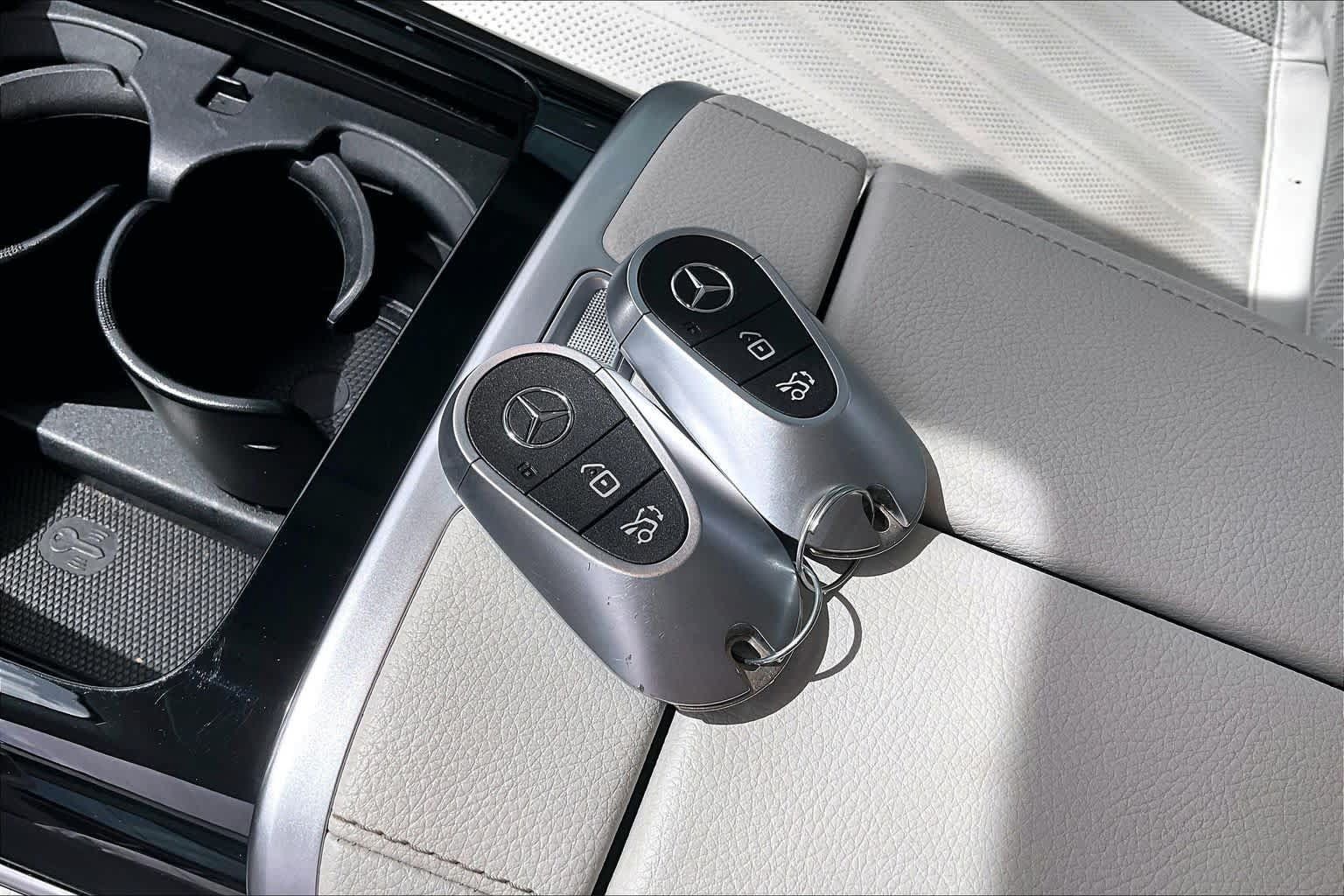 Used 2023 Mercedes-Benz EQE 350+ SUV image 14