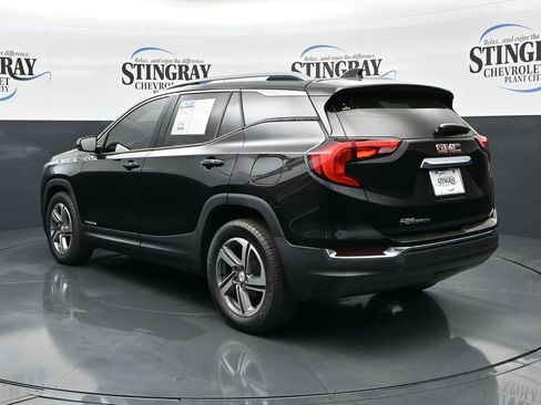 Used 2021 GMC Terrain SLT image 5