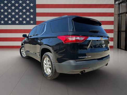 Used 2021 Chevrolet Traverse LT w/ LPO, Floor Liner Package image 5