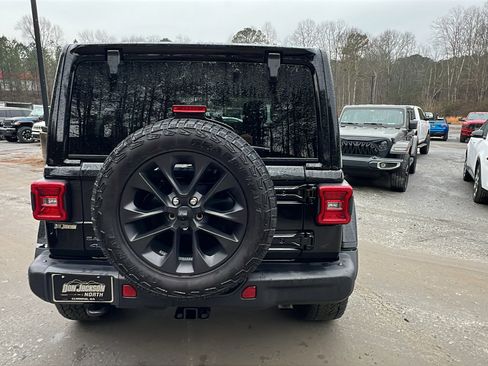 Used 2025 Jeep Wrangler Backcountry image 9