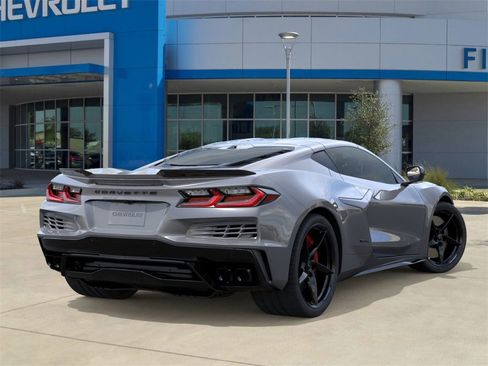 New 2025 Chevrolet Corvette E-Ray image 4
