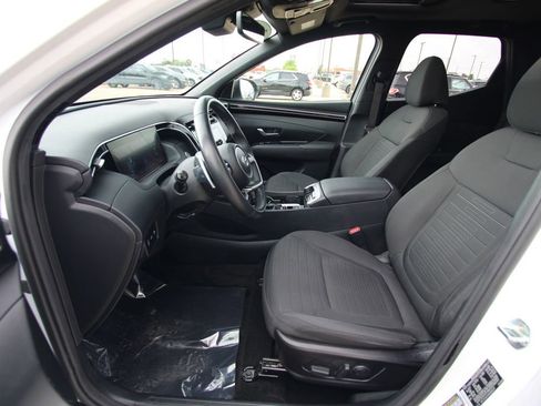 Used 2022 Hyundai Santa Cruz SEL Premium AWD/4WD image 6