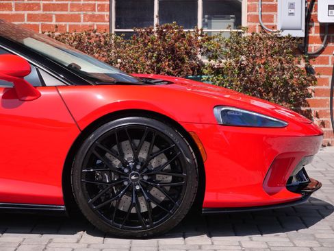 Used 2023 McLaren GT RWD image 7