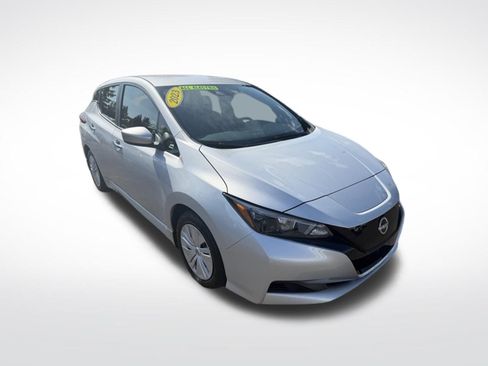 Used 2023 Nissan Leaf S FWD image 1