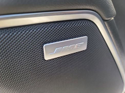 Used 2022 GMC Sierra 1500 SLT w/ SLT Premium Plus Package AWD/4WD image 15