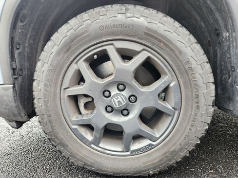 Used 2023 Honda Pilot TrailSport image 5