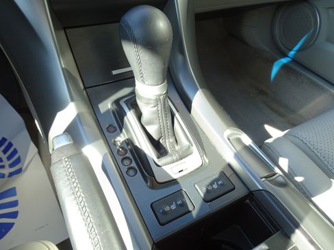 Used 2011 Acura TL w/ Technology Package FWD image 17