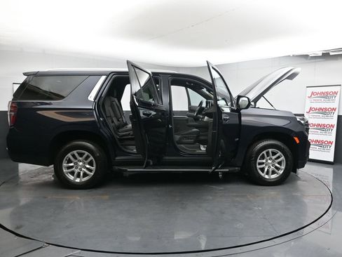 Used 2023 Chevrolet Tahoe LT AWD/4WD image 41