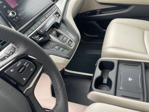Certified 2026 Honda Odyssey EX-L image 19