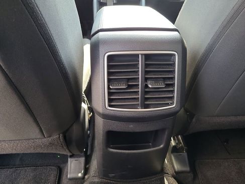 Used 2025 Kia Sportage LX image 22