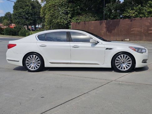 Used 2015 Kia K900 Premium RWD image 16