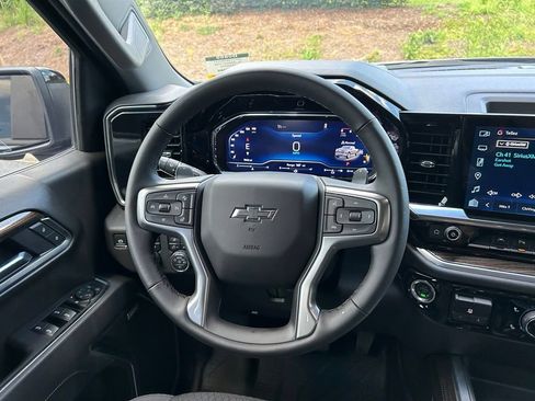 Used 2025 Chevrolet Silverado 1500 RST w/ Convenience Package II AWD/4WD image 31