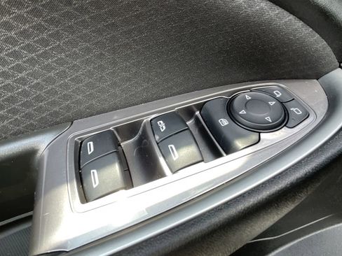 Used 2024 Chevrolet Malibu LT FWD image 17