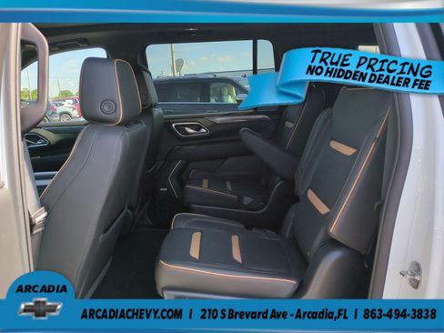 Used 2024 GMC Yukon XL AT4 w/ Max Trailering Package AWD/4WD image 14