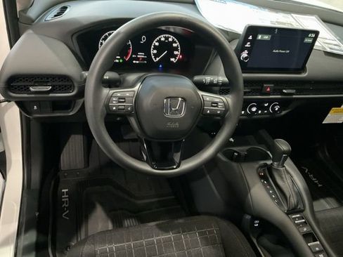 New 2026 Honda HR-V LX image 6