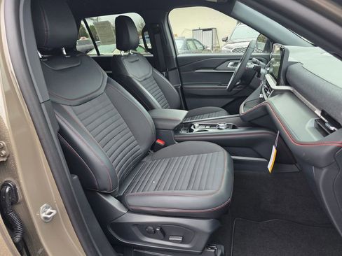 New 2026 Ford Explorer ST-Line w/ ST-Line Street Pack image 26