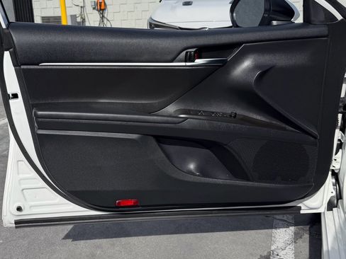 Certified 2022 Toyota Camry SE image 13