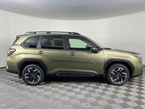New 2025 Subaru Forester Limited image 5