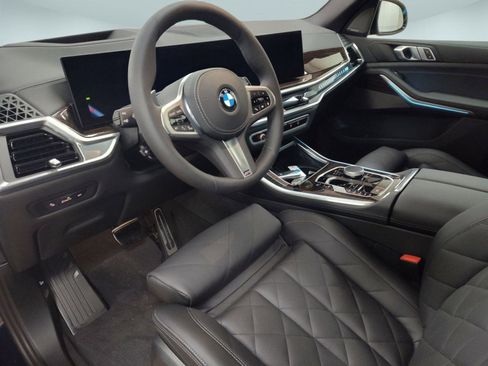 Used 2026 BMW X5 xDrive40i w/ M Sport Package image 4