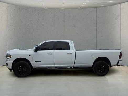 Used 2024 RAM 3500 Laramie w/ Night Edition AWD/4WD image 7