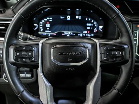 Used 2023 GMC Yukon XL Denali w/ Max Trailering Package AWD/4WD image 21