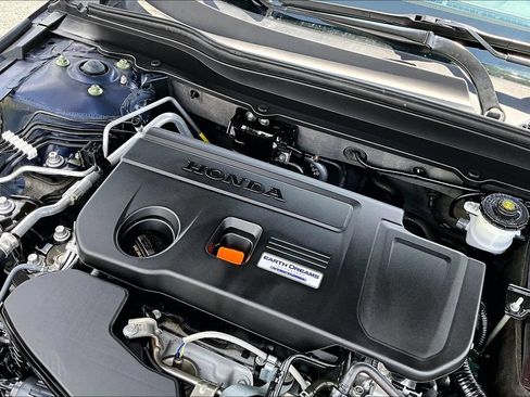 Used 2018 Honda Accord Touring image 32