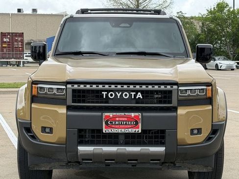 Used 2024 Toyota Land Cruiser image 7