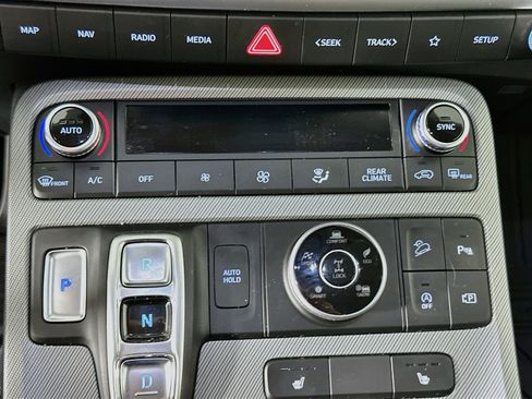 Used 2024 Hyundai Palisade SEL AWD/4WD image 24