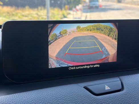 Certified 2024 MAZDA CX-90 Plug-In Hybrid w/ Preferred AWD/4WD image 20