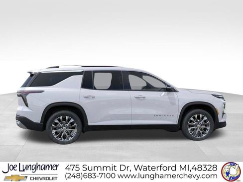 New 2026 Chevrolet Traverse LT w/ Sun and Wheel Package AWD/4WD image 14