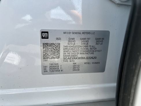 Used 2021 Buick Enclave Essence w/ Sound and Sites Package AWD/4WD image 42