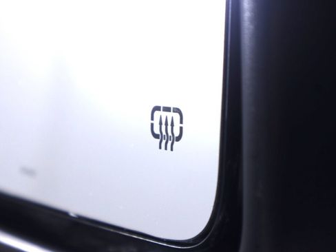 Used 2023 Jeep Wrangler Unlimited Sahara AWD/4WD image 29