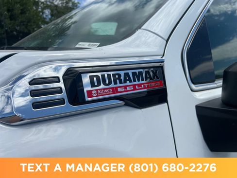 Used 2024 GMC Sierra 3500 Denali w/ Denali Reserve Package AWD/4WD image 8