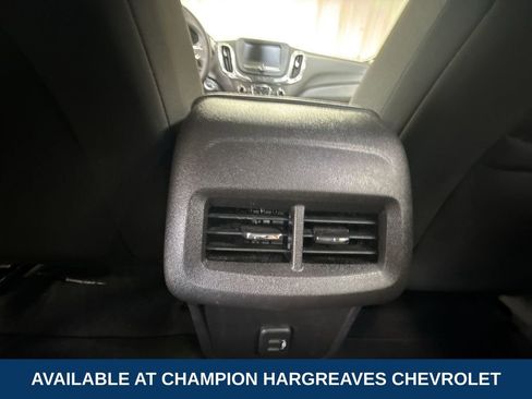 Used 2024 Chevrolet Equinox LT image 29