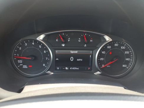 Used 2024 GMC Terrain AT4 w/ Tech Package AWD/4WD image 25