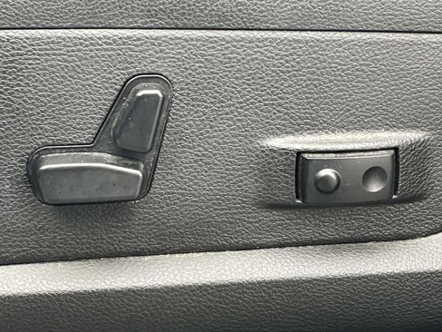 Used 2024 RAM 2500 Big Horn image 16