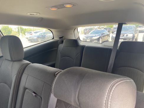 Used 2016 Chevrolet Traverse LT AWD/4WD image 11
