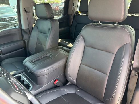 Used 2022 GMC Sierra 1500 SLT w/ SLT Premium Package AWD/4WD image 37