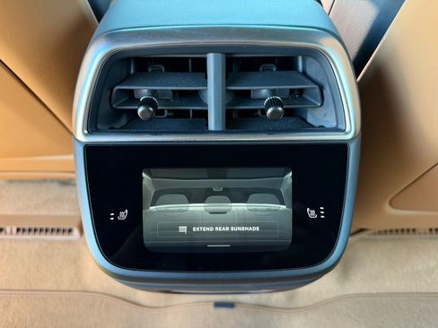 Used 2023 Lucid Air Touring AWD/4WD image 41