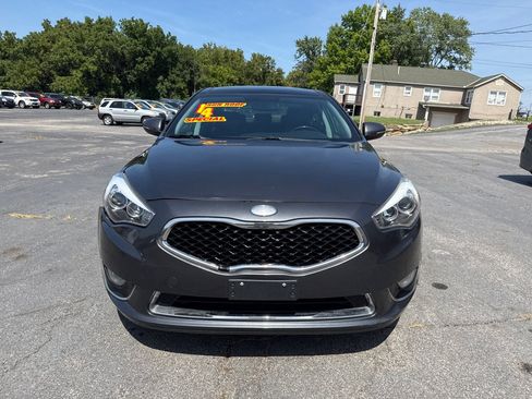 Used 2014 Kia Cadenza Premium w/ Luxury Package FWD image 3