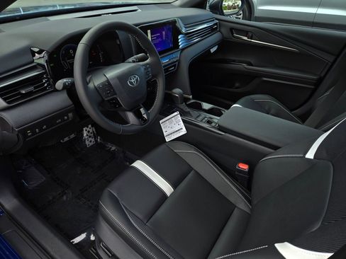 Certified 2026 Toyota Camry SE FWD image 8