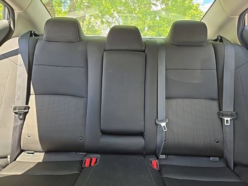 Used 2024 Nissan Altima 2.5 SV FWD image 27