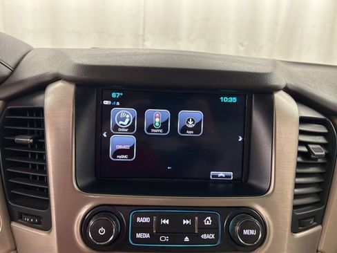 Used 2020 GMC Yukon Denali w/ Denali Premium Package image 16