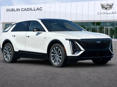Certified 2024 Cadillac Lyriq Sport w/ LPO, Floor Liner Package AWD/4WD image 1