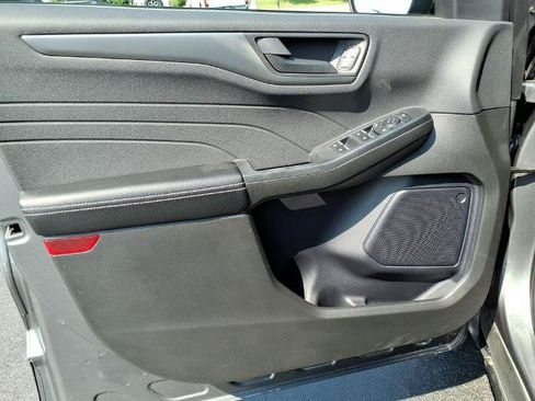 Certified 2024 Ford Escape Active AWD/4WD image 14