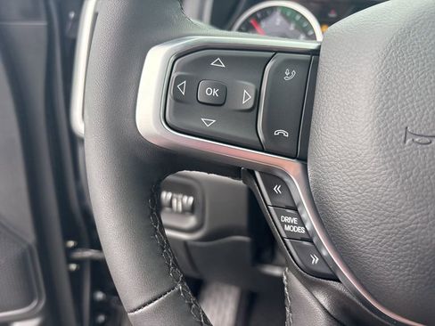 New 2026 RAM 1500 4x4 Crew Cab image 19