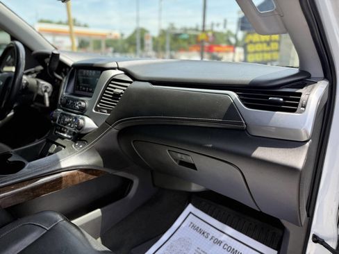 Used 2018 Chevrolet Tahoe LT RWD image 27