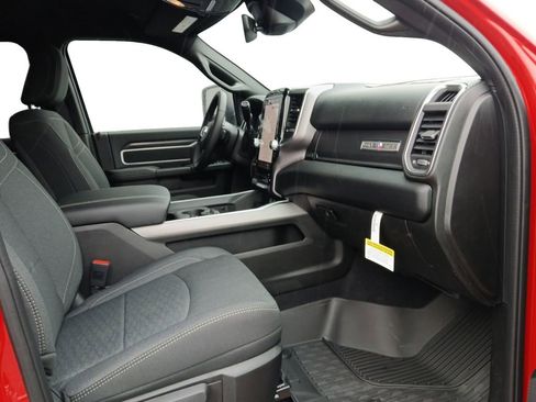New 2026 RAM 2500 Big Horn AWD/4WD image 24