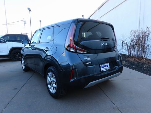Used 2024 Kia Soul LX w/ Option Group 015 image 5