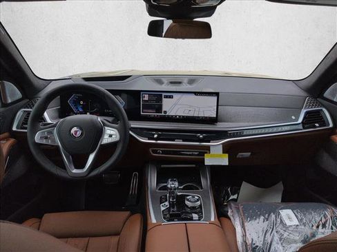 New 2026 BMW ALPINA XB7 AWD/4WD image 14